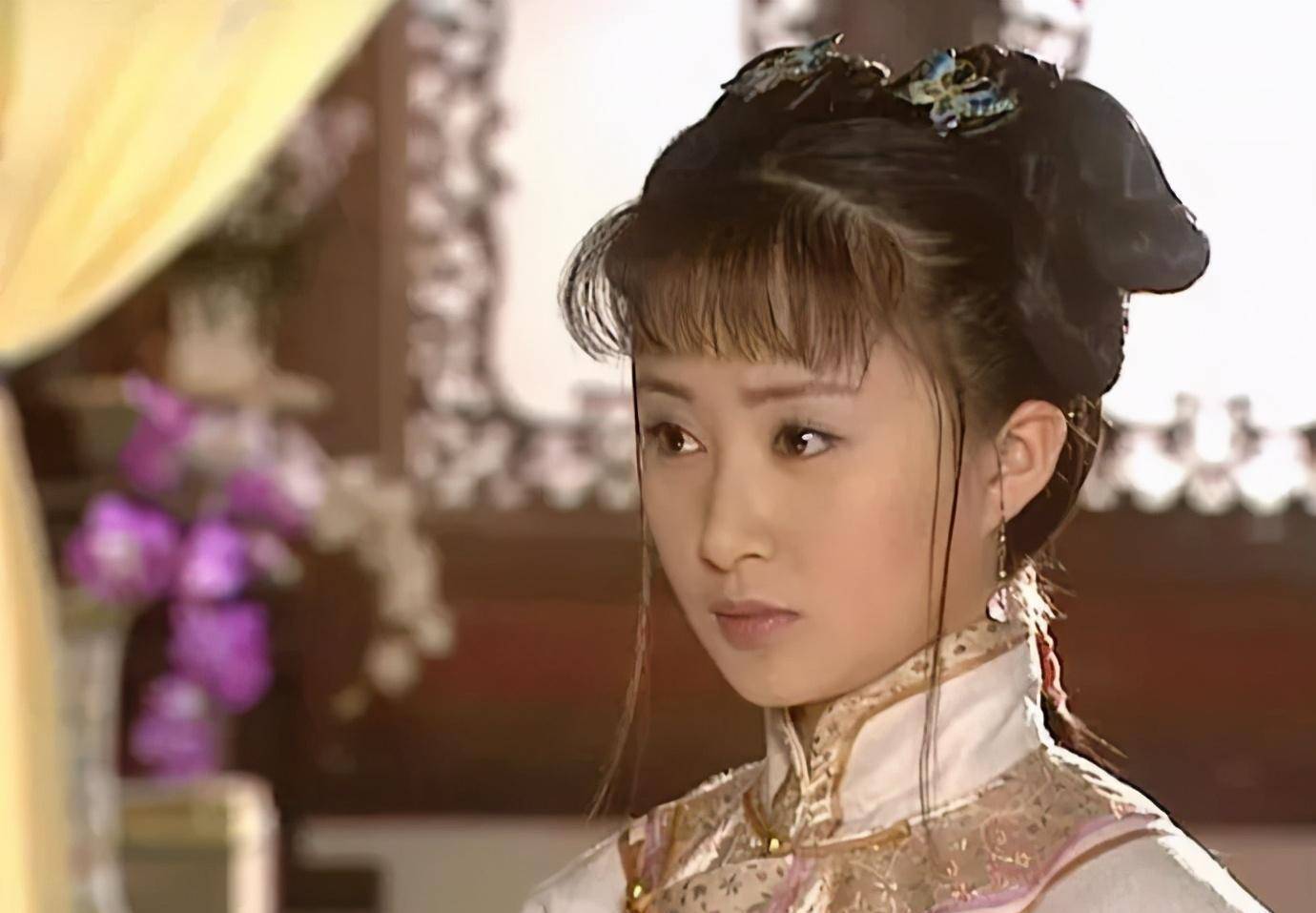 八部》疯魔的天山童姥《连城诀》里的水笙,《少年大钦差》里的陈文静