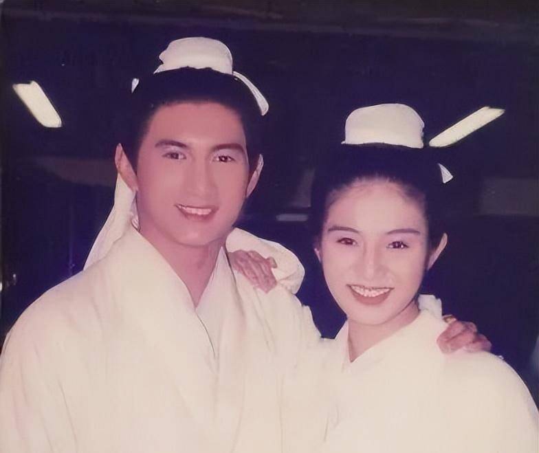 她现在过得怎样了?_玉女_张国荣_金城武