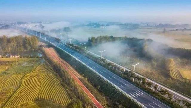 以及陕西建工集团等单位,中标约139 亿内黄至林州高速公路(西北绕城