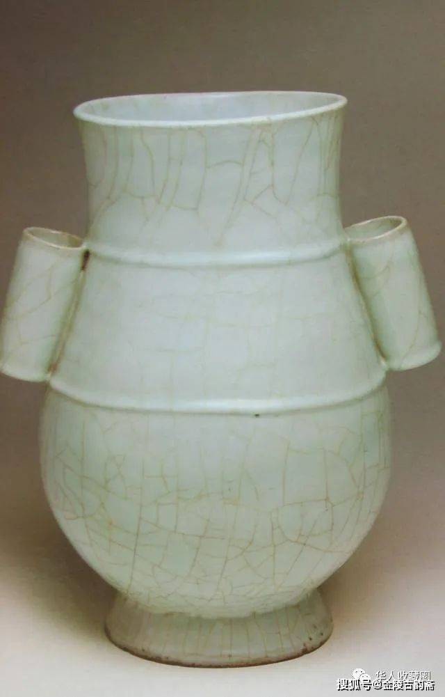 中国美術品、青瓷貫耳瓶、宋代官窑。美品貴重珍品。 宋代贯耳瓶，一直被模仿但从未被超越！_搜狐网