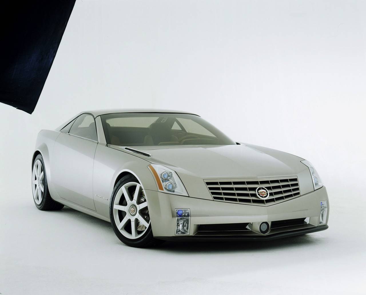 我的野心非常大,凯迪拉克首款双涡轮v8引擎车型要来了,要扳手腕_搜狐