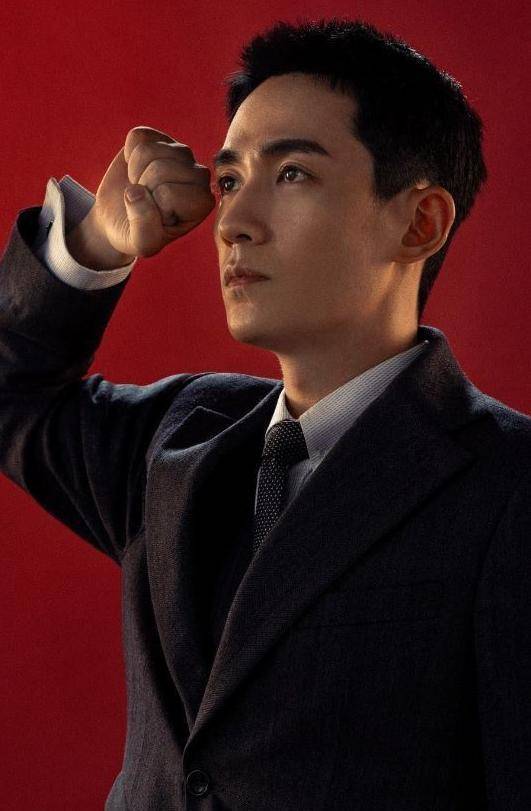 朱一龙新剧《叛逆者》明晚开播!