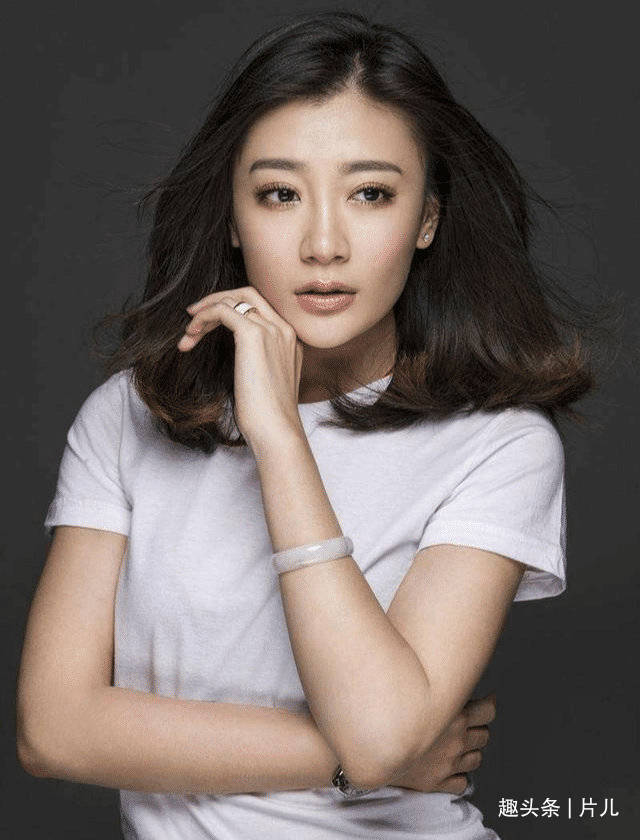 曹云金分手不足一年,被曝又有新女友现身,对方长相甜美_唐菀_恋情