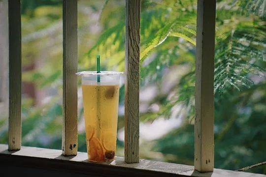 来自豆瓣话题#留住秋天的方法#麦兜的帖子我痊愈了来自豆瓣小组"抬头