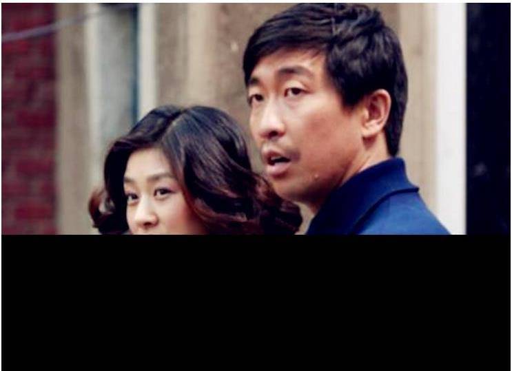 曾有主持人问王千源,在家里是你说了算,还是你老婆说了算.