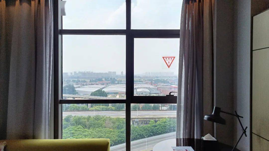 探店石家庄——河北第一家雅乐轩酒店,值得住吗?_早餐_空间_商务