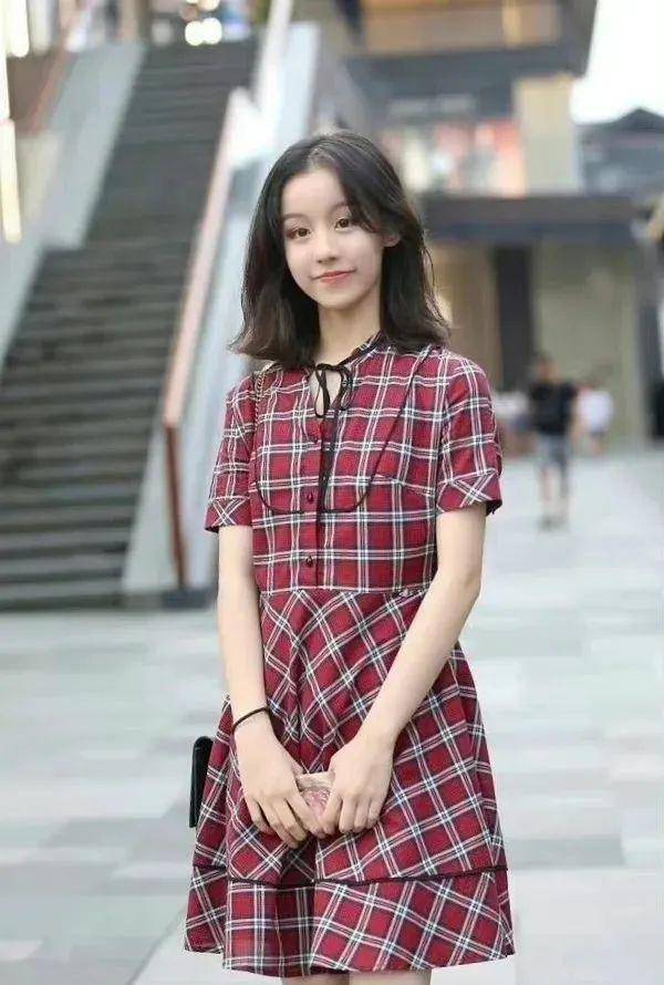 北大校花美少女,从小到大都是女神级人物?_ab_北电_五官