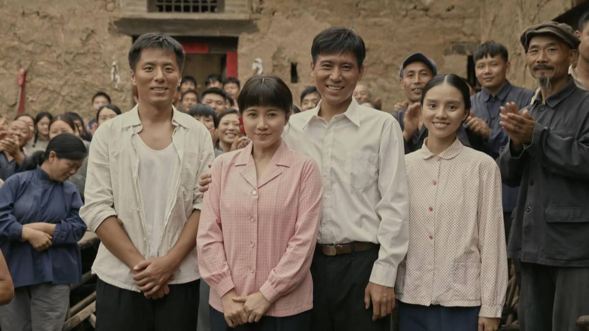 其一,是书和的妹妹细妹和石头村叶小秋的"歪打正着".