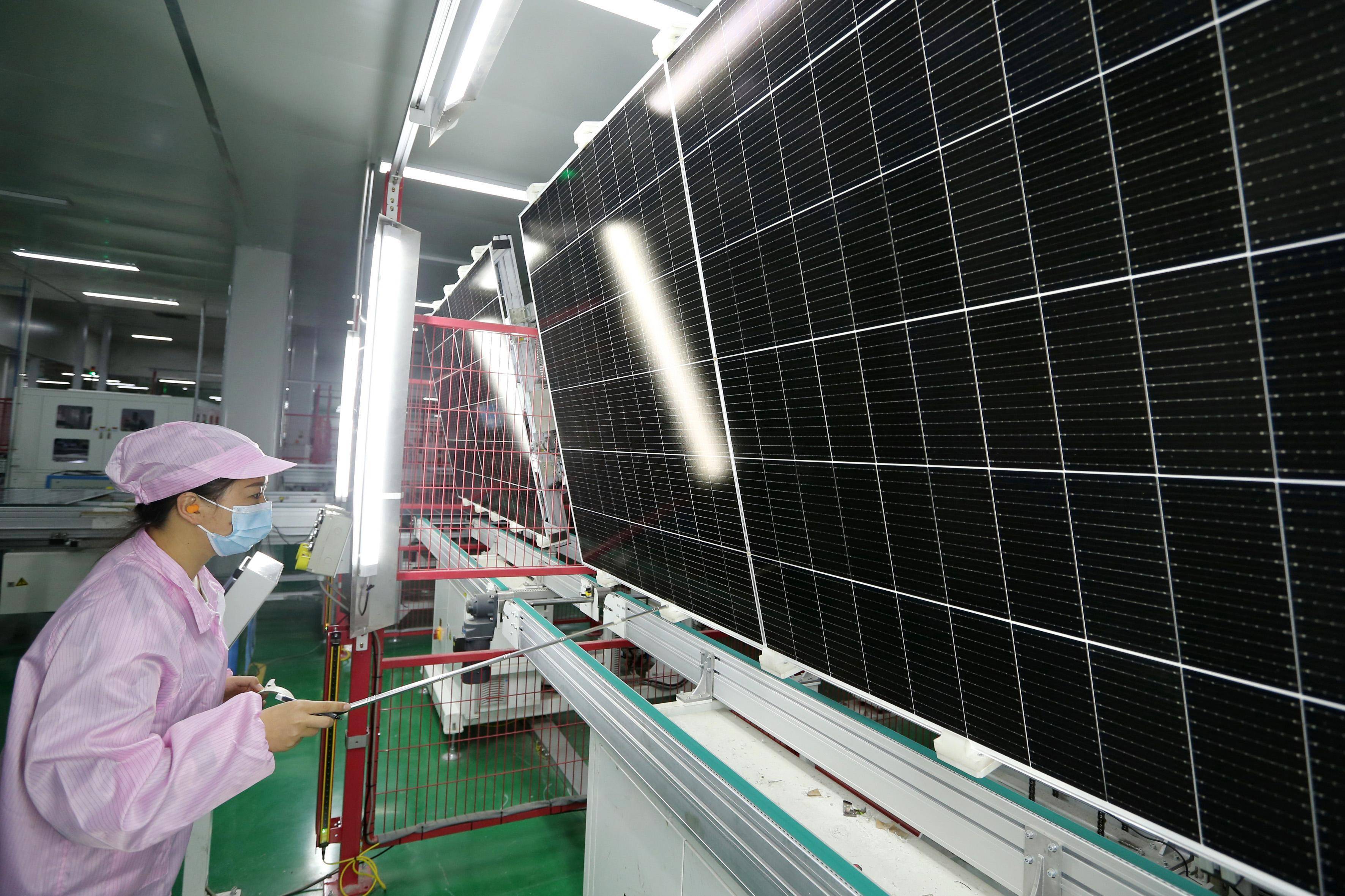 (经济)安徽淮北:发展光伏产业 助力经济转型升级_生产的_烈山区_埔档