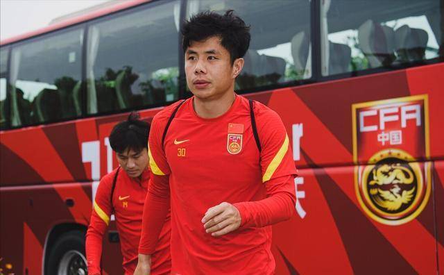 中国足球开启又一次豪赌_比赛_李铁_联赛