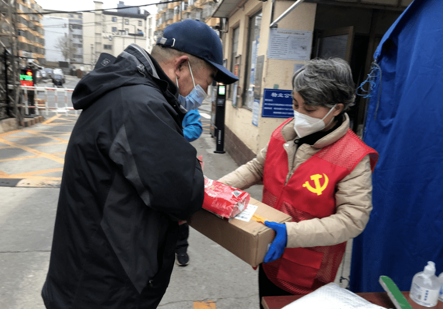 坚守!我们是怀柔一家人!_防控_疫情_检查