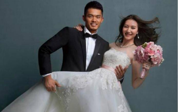 国羽女神谢杏芳:懵懂16岁到一吻定情,遇"婚内不忠诚"却忍气吞声_林丹