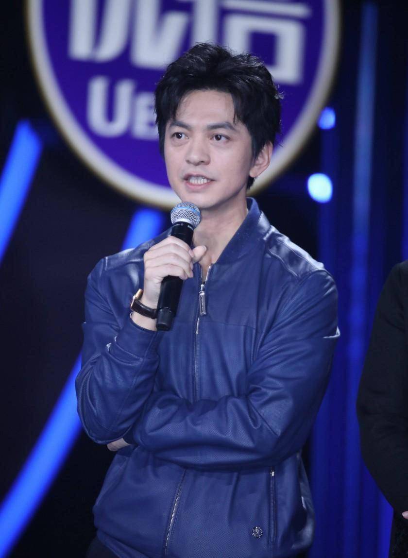 李健追星成功,与谭咏麟组成新左麟右李,勤深深要回归_金声_钟镇涛