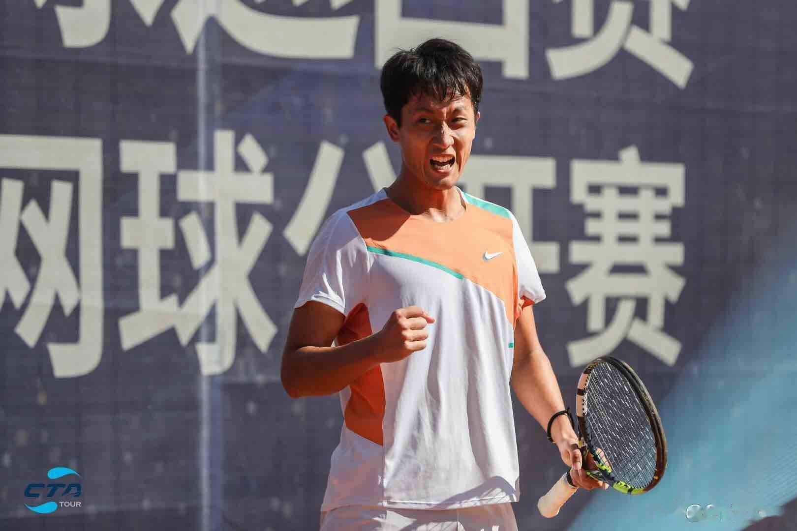 中国网球巡回赛cta1000安宁站结束男单决赛争夺,来自山东的黑马李泽楷