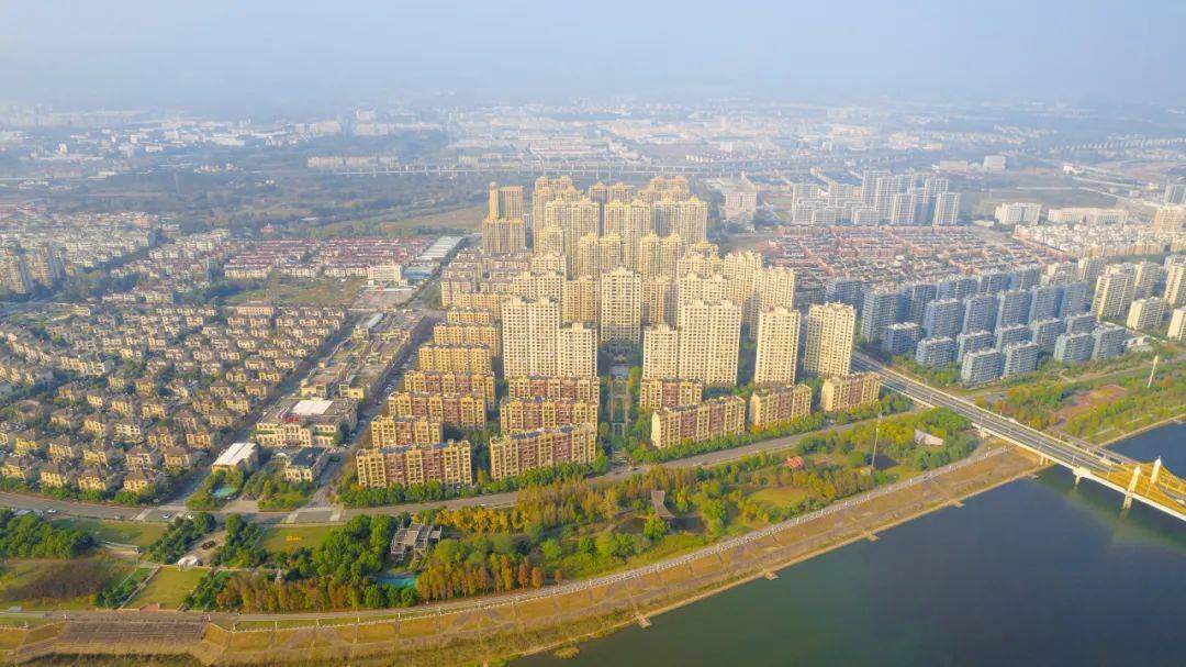 保集外滩,为啥人气旺?丨小城记_小区_居民_金东区