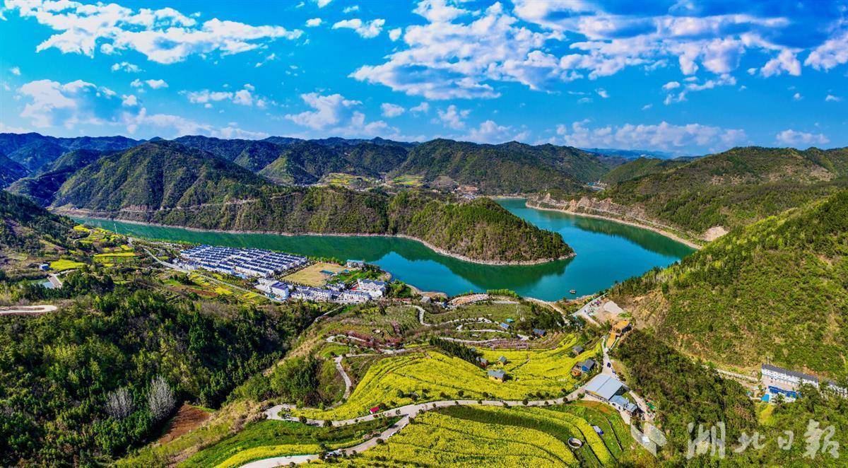 吃旅游饭 办农家乐 方滩村开启乡村振兴"幸福门"_方滩乡_村民_云水