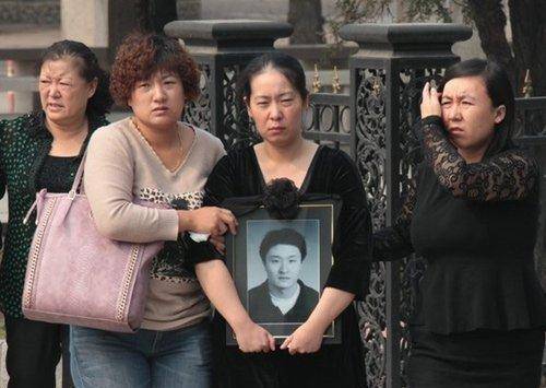 王克楠的故事:惊世0分葬送奥运金牌,33岁时因车祸英年早逝_跳水_彭博