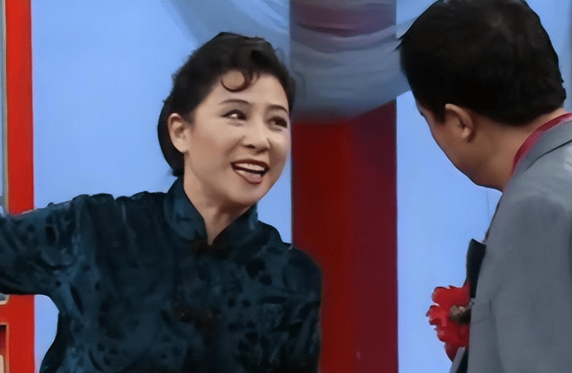 "老戏骨"王馥荔:她和丈夫的故事有泪水,72岁还在默默奋斗_王群_事业