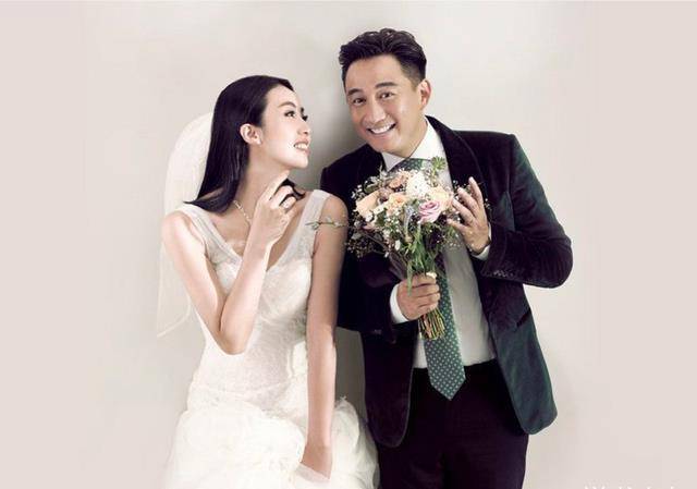 结婚时从简,名利双收十年办一次婚礼,唐人一姐婚姻幸福不低调_黄磊