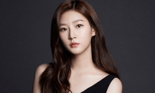 韩国童星出身女演员金赛纶与公司合约到期 曾因酒驾赔光所有积蓄