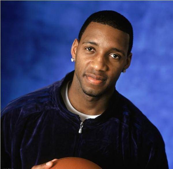 nba十大黑人帅哥排名:绝对不是吹牛,第一征服世界_乔丹_麦迪_笑容