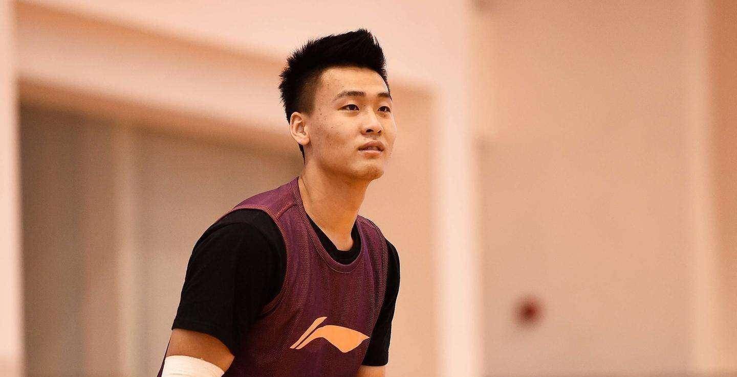 顶薪不会存在很大困难,包括此前的新疆男篮曾令旭都能拿到700万合同