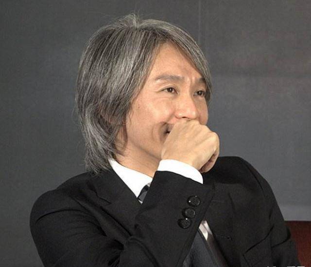 58岁周星驰,一生最爱的只有一个女人,不是莫文蔚,也不是朱茵_罗慧娟