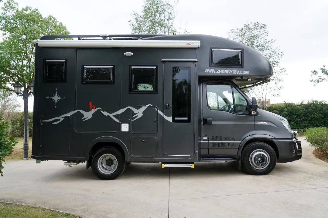 2023款中意极致双扩展专业版 承袭优秀基因 旅居房车精品_搜狐汽车