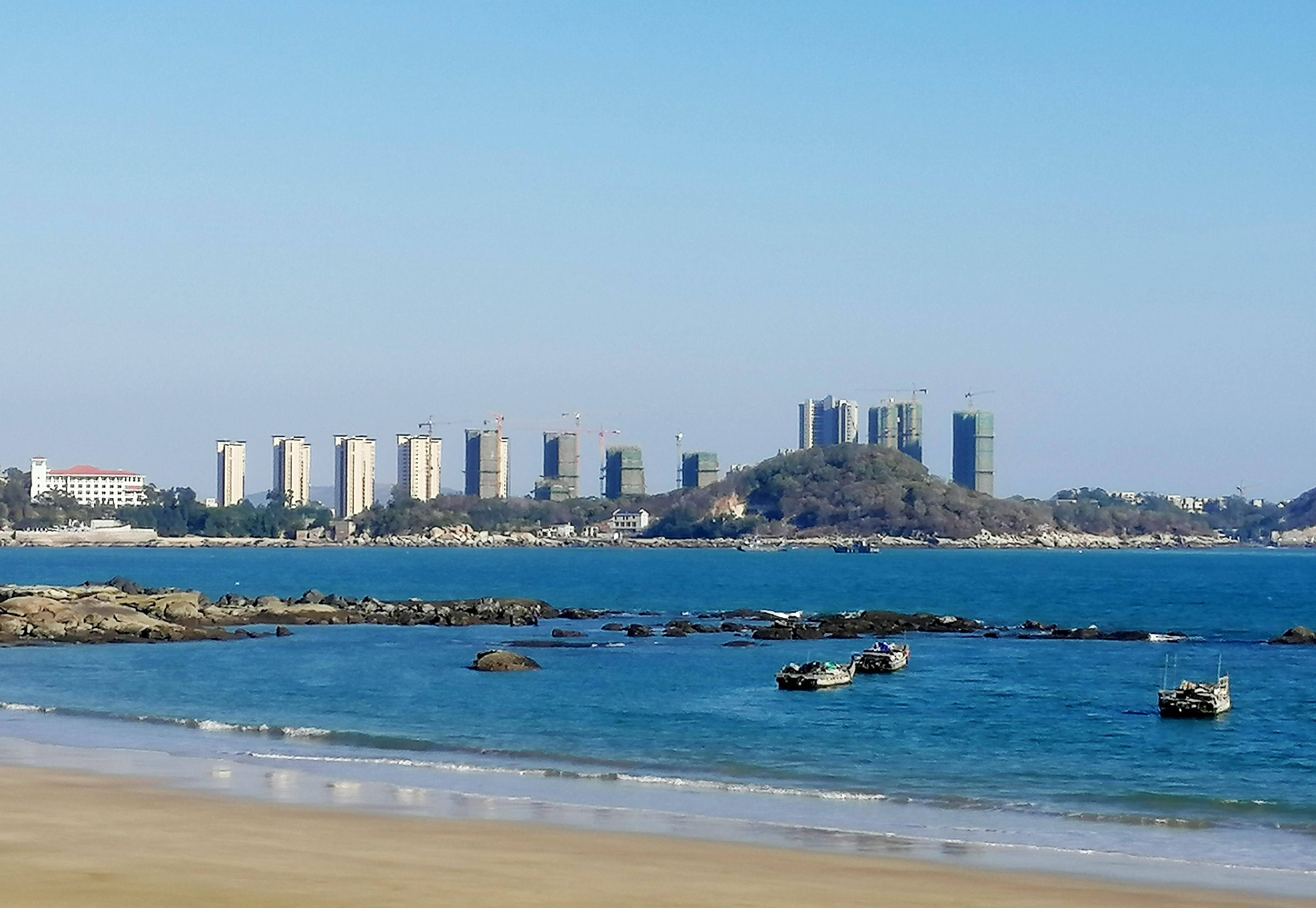 海滨资源丰富的东山岛来到了漳州东山岛旅游,有几个问题困扰着我