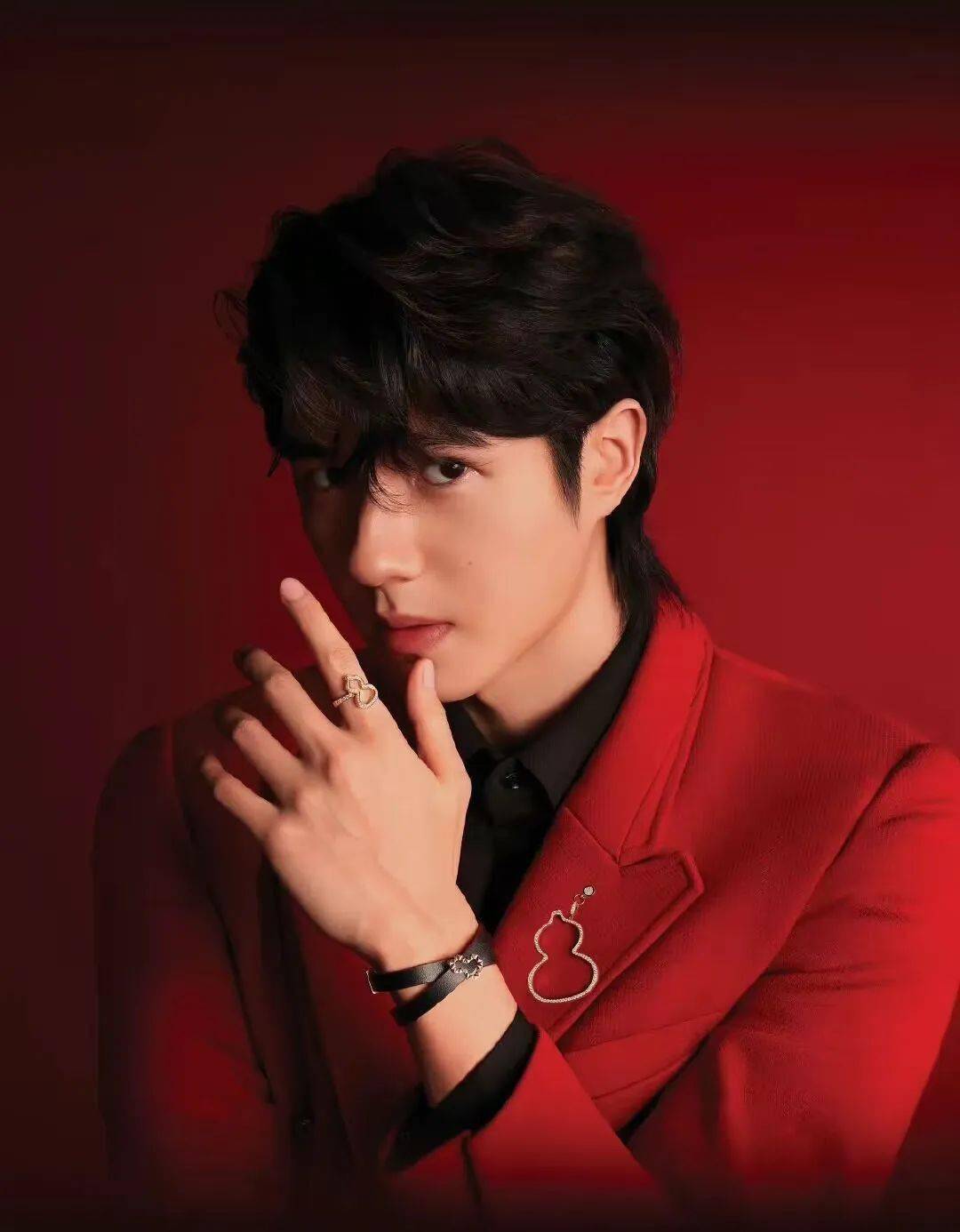 吴亦凡亲妈也进去了?刘昊然解约陈思诚?陈妍希提防毛晓彤?