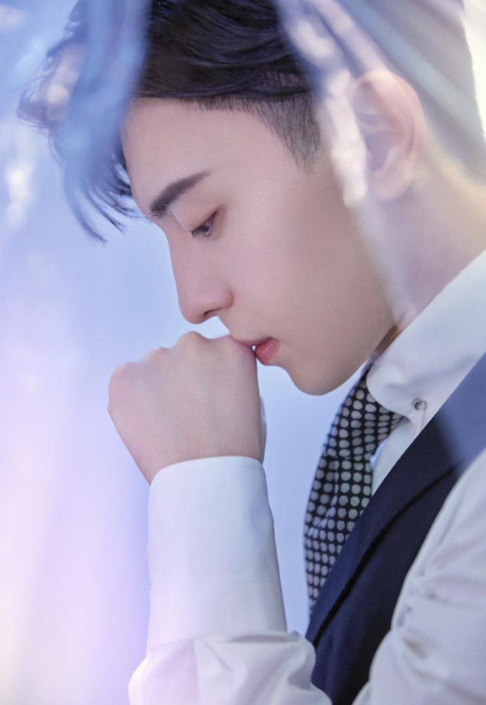 宝藏男邓伦:牛逼的背后,只有不忘初心做唯一的自己_经历_实力_历程