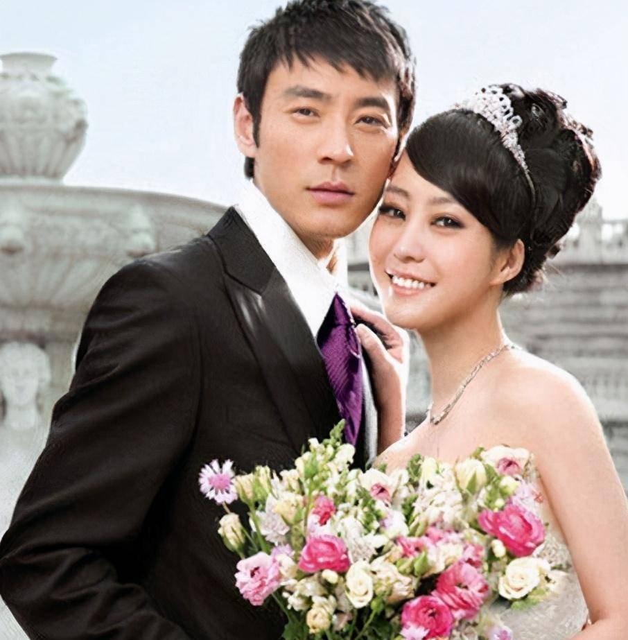 《十七岁不哭》23年:李晨郝蕾事业红火,而她却成为普通人_简宁_杨宇凌