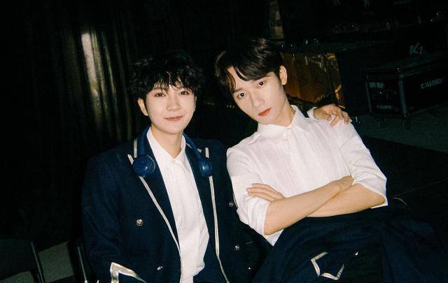 刘也创4鼓励前队友何屹繁和俞更寅要更拼_蔡徐坤_排名_节目