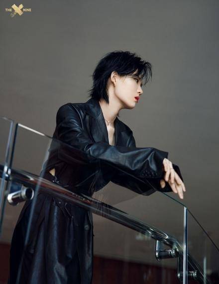 the9出席时尚盛典:孔雪儿粉色公主裙超抢眼,安崎陆柯燃魅力十足_气质