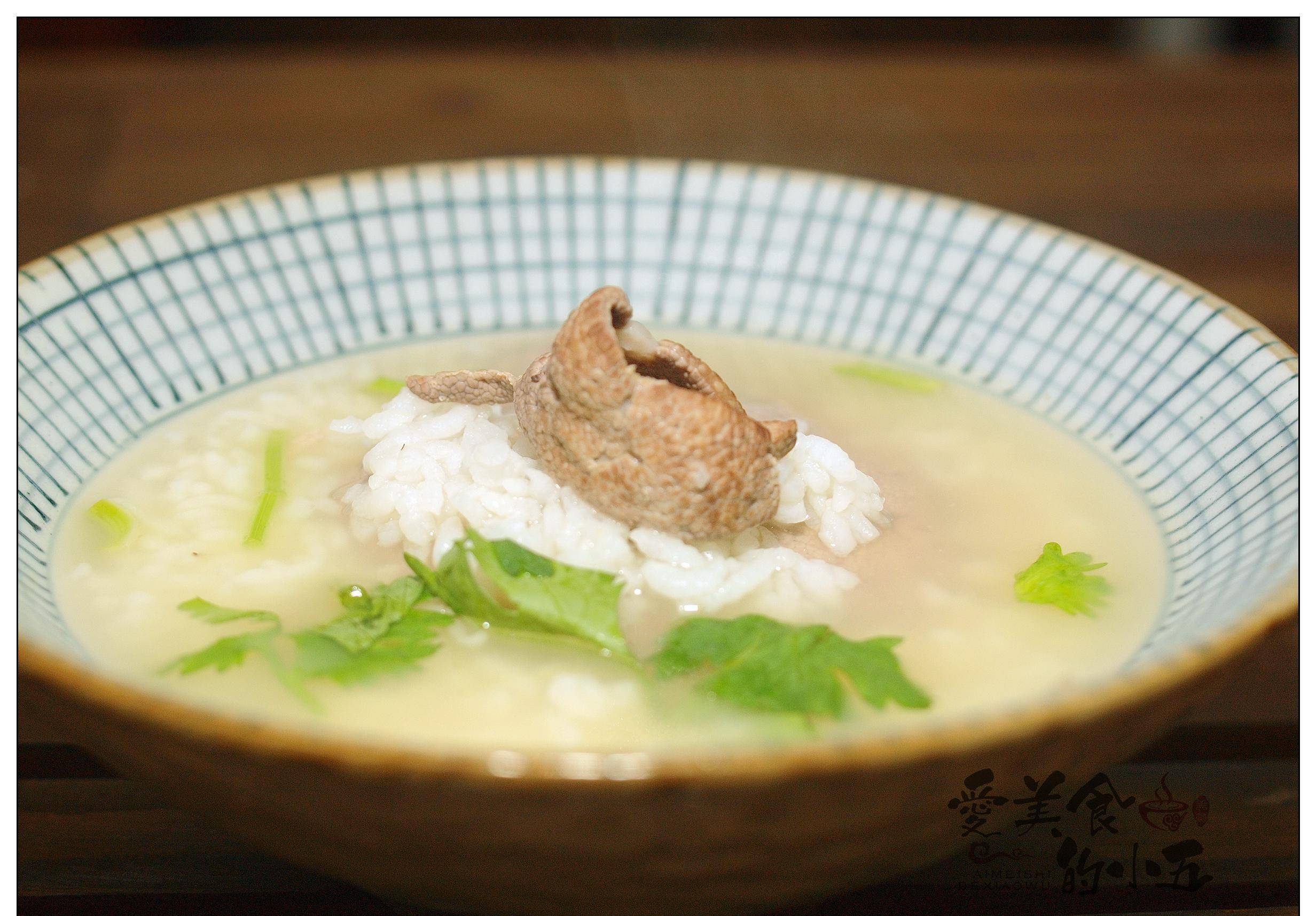 猪肝滚粥,用潮汕的简易做法,米饭泡粥,一人食之鲜香滚烫