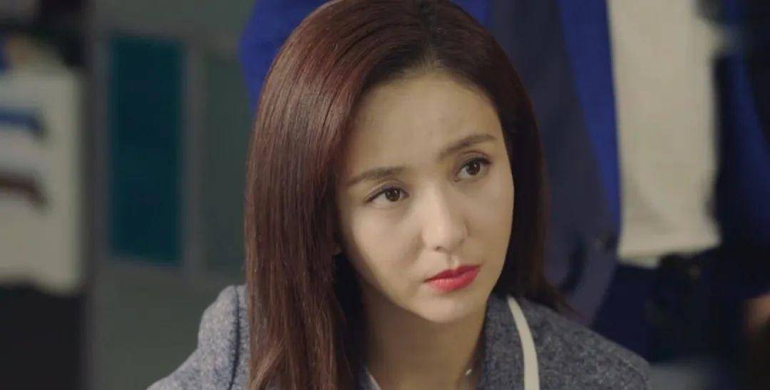 同样是35 扮美,为啥佟丽娅被吐槽,她却毫无违和感?