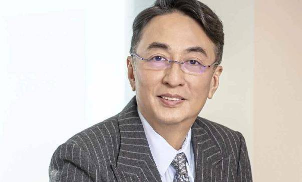 李家杰:初恋被父拆散情已冷,兄弟相斗厌恶豪门,57岁仍单身_李兆基