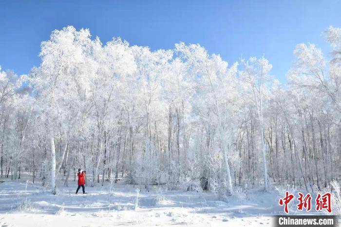 内蒙古开启为期4个月的冰雪旅游季 121项