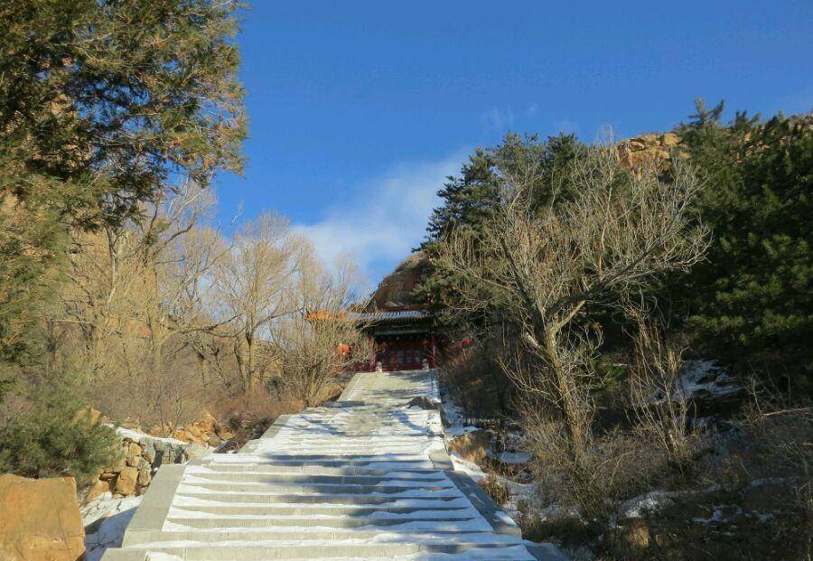 採涼山上紅石崖,太玄觀的來龍與去脈_葛法德_大同市_楊潤