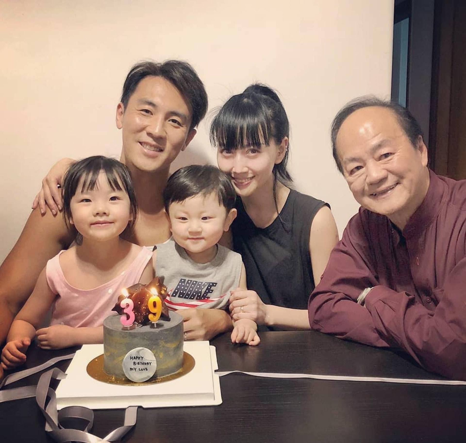 tvb著名星二代为新剧减18磅,每日断食16小时兼跑步15公里_谭俊彦_观众