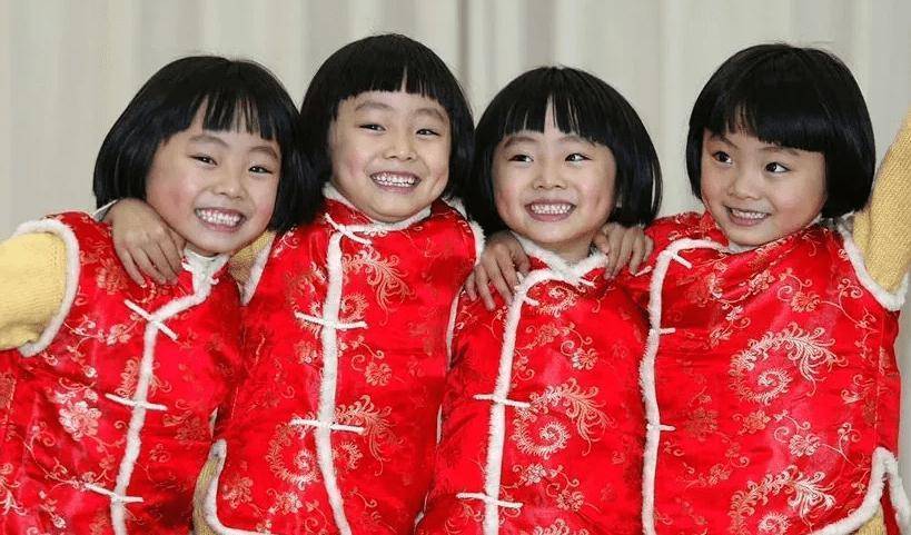 当初的"南京四小凤"长大了,颜值让人惊艳,网友:女大十八变_变化_会