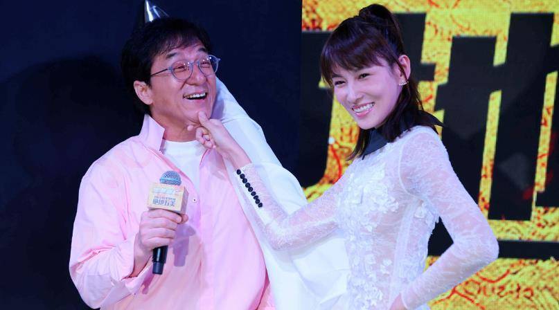 "龙女郎"张蓝心,跆拳道冠军跨界当演员,长腿逆天资源有限_成龙_因为