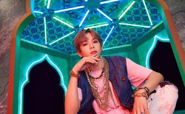 韩团传奇出道经历再添一员——nct新成员shotaro_covernct_舞台_外表