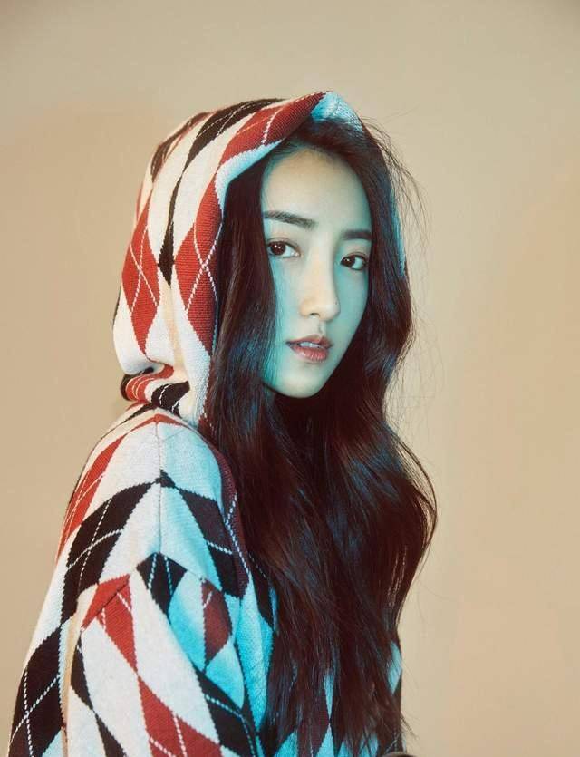 韩东君张彬彬同学,和张嘉益合作过6次,才因《装台》被观众认识_凌孜