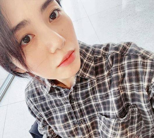 10年霸凌风波后,aoa珉娥透过ig交待自己的近况_智珉_文字_支持