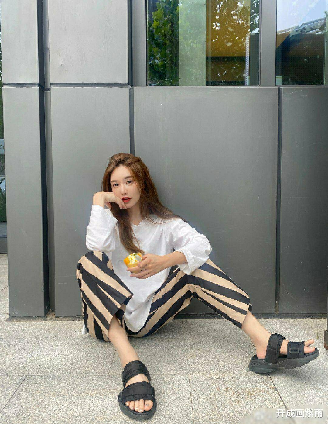 nba主持人米娜:勇敢成为过去!