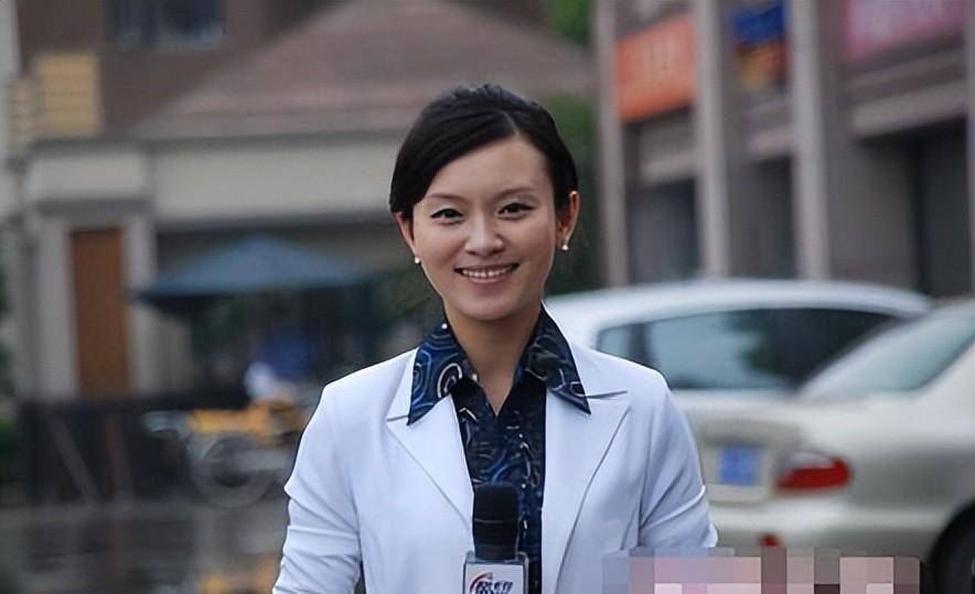 安徽卫视常怡秋:主持帮女郎,40岁大婚获幸福,老公撞脸刘强东_婚礼