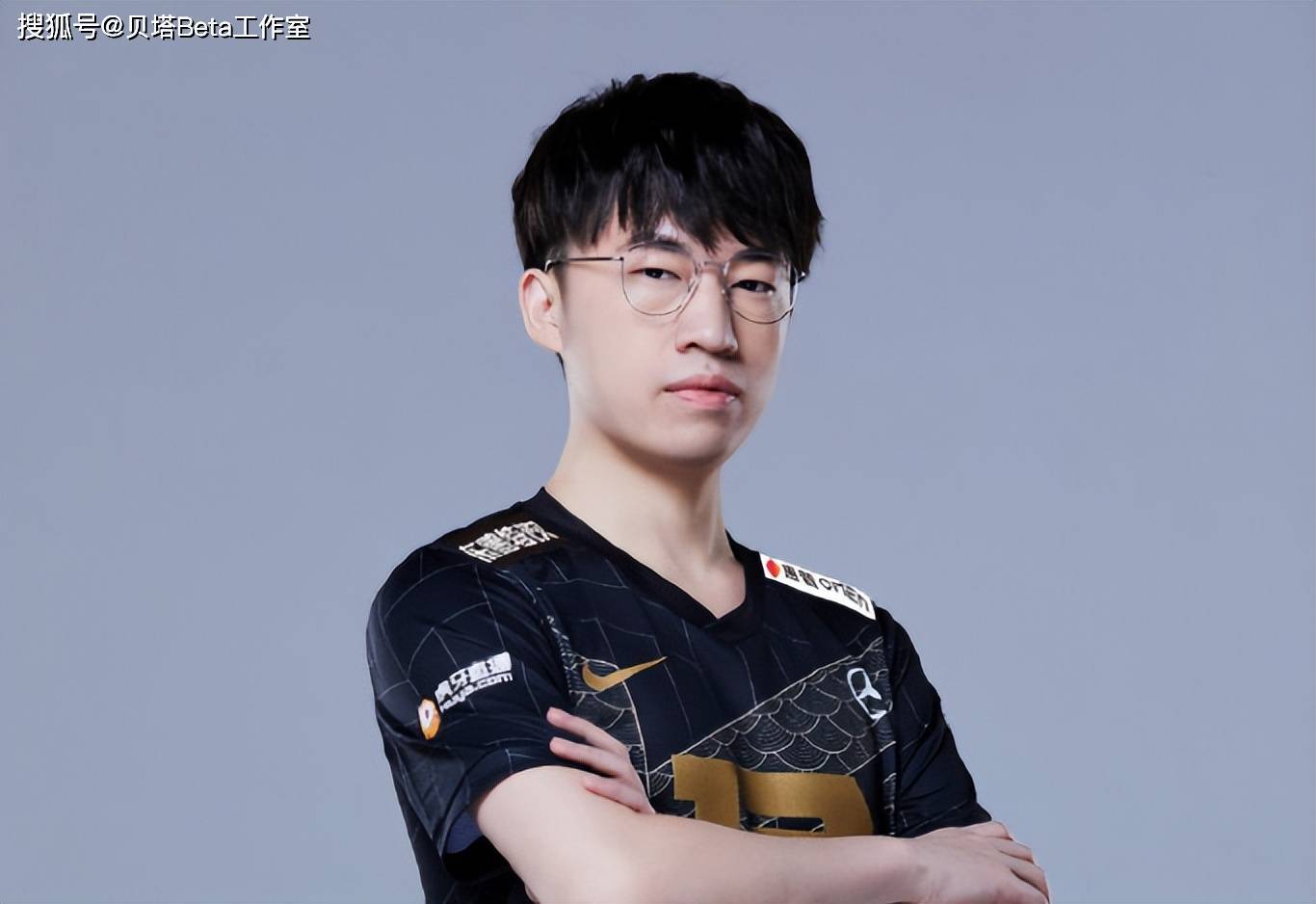 wbg的官宣原文如下图所示,表示经过和选手的友好沟通,原rng中单小虎以