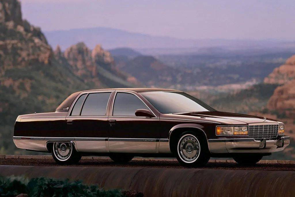 美系移动宫殿,goc 1/64 cadillac fleetwood brougham模型试玩_搜狐