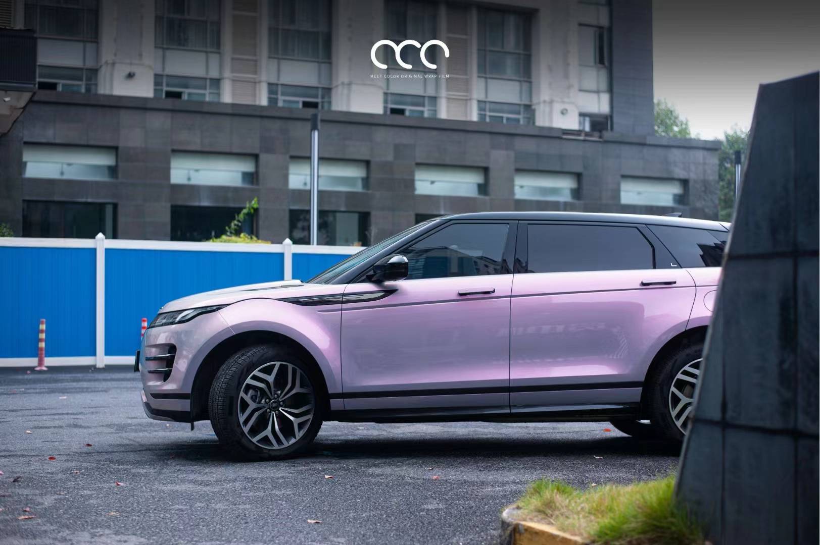 路虎极光漫彩改色膜pet梦幻灰,可盐可甜美少女_全国